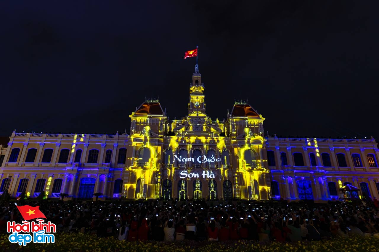 Hải Phòng Khởi Động Tour Du Lịch Đêm với Trình Diễn 3D Mapping 8 Hải Phòng Khởi Động Tour Du Lịch Đêm với Trình Diễn 3D Mapping