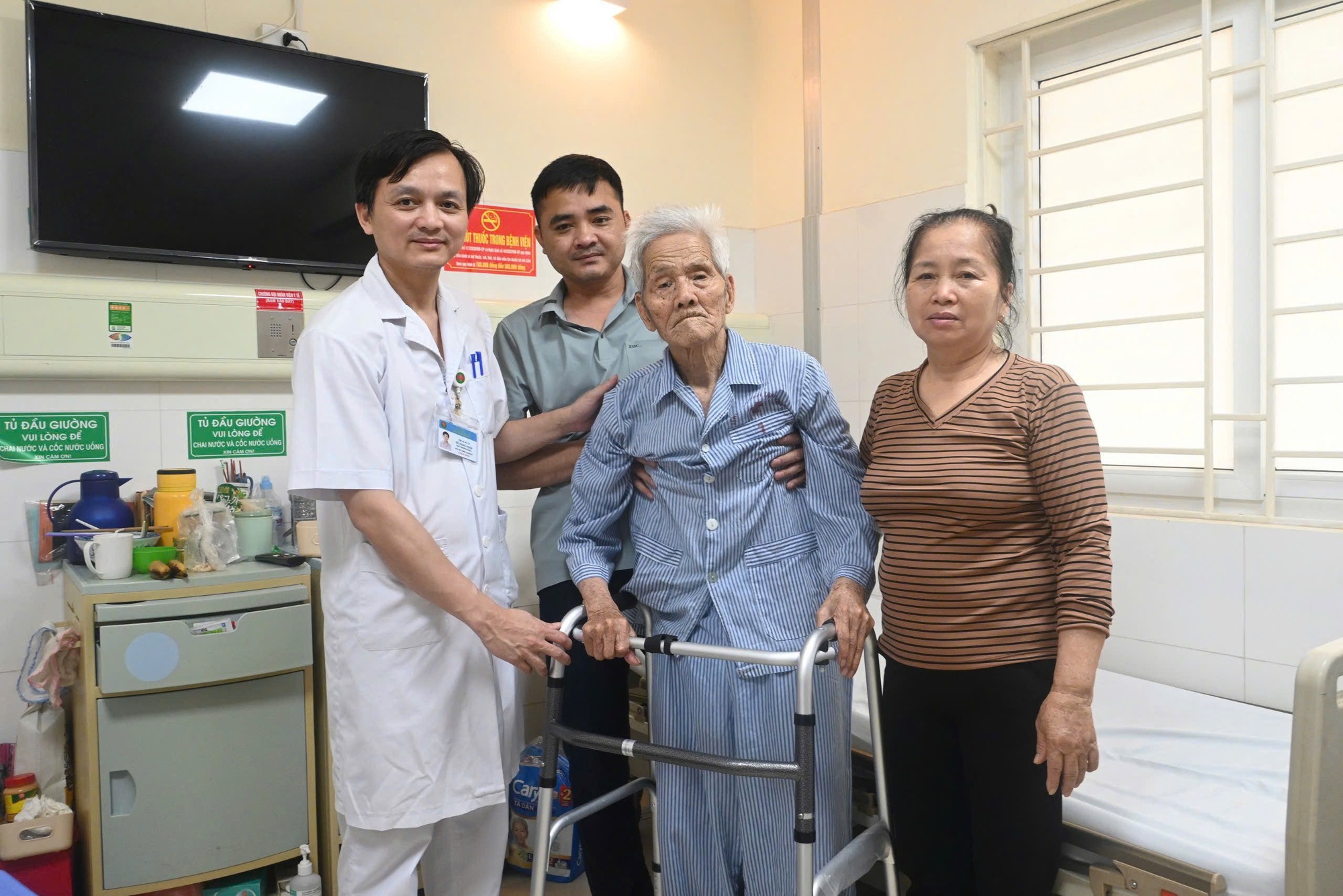 Ông Nguyễn Duy Hào Kiến Nghị Hỗ Trợ Tái Định Cư cho Gia Đình 9 Ông Nguyễn Duy Hào Kiến Nghị Hỗ Trợ Tái Định Cư cho Gia Đình